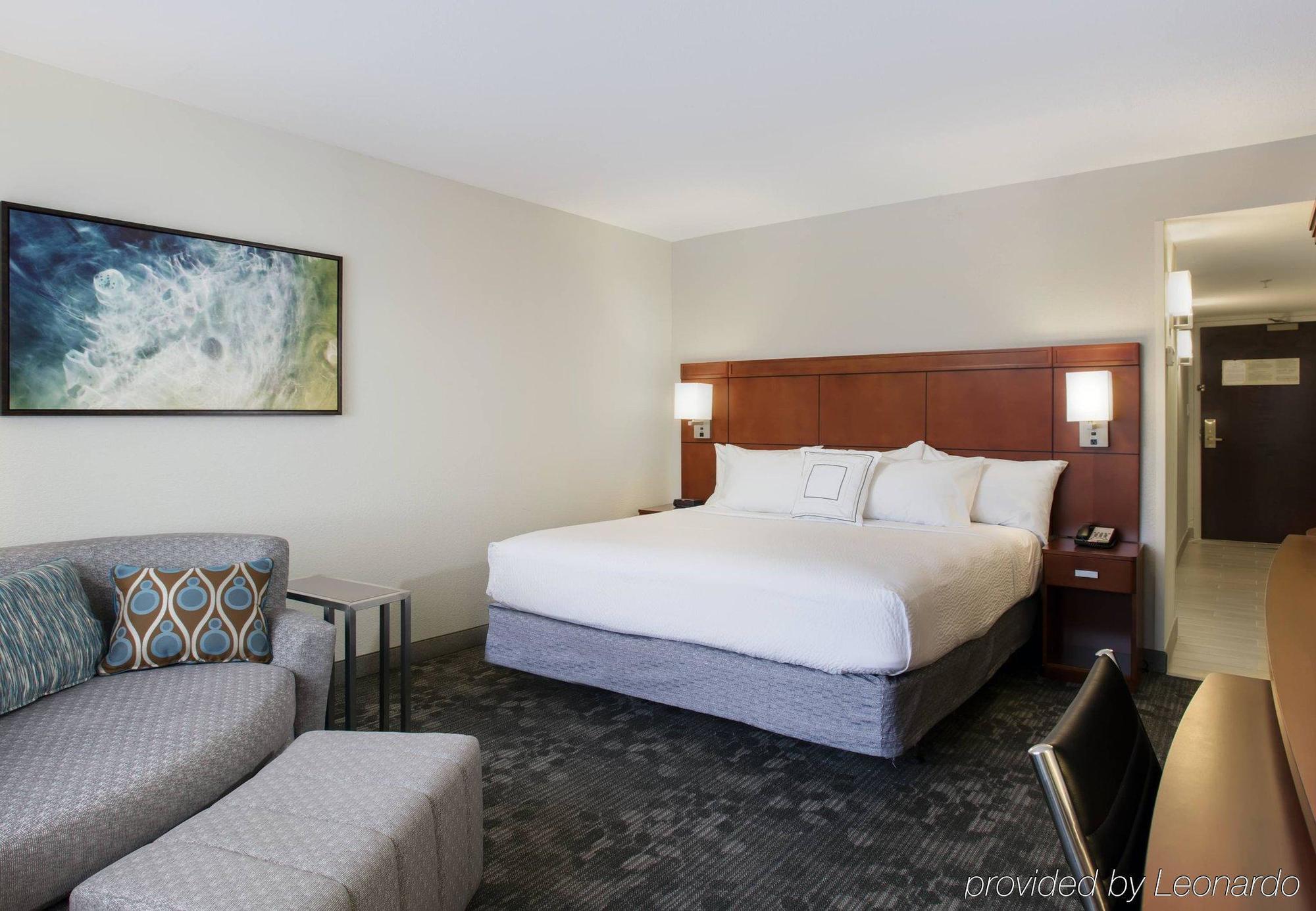 Courtyard By Marriott Myrtle Beach Barefoot Landing Briarcliffe Acres Exterior photo
