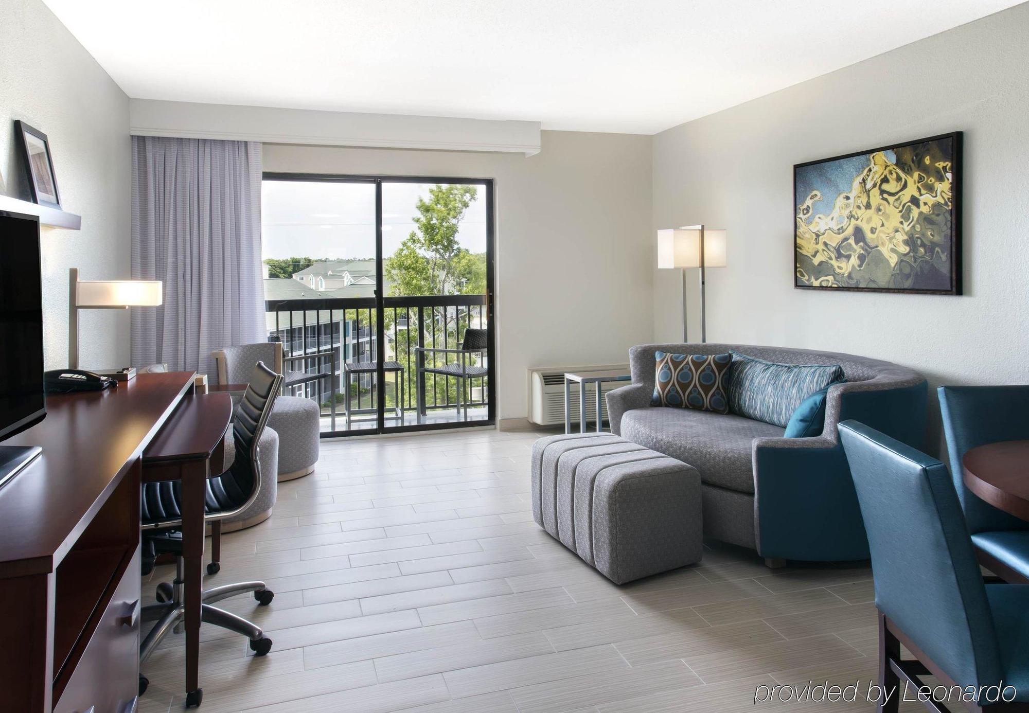 Courtyard By Marriott Myrtle Beach Barefoot Landing Briarcliffe Acres Exterior photo