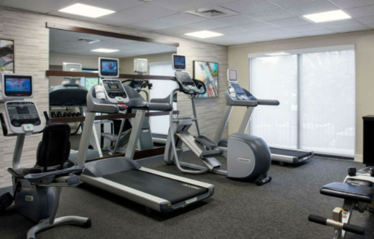 Courtyard By Marriott Myrtle Beach Barefoot Landing Briarcliffe Acres Exterior photo